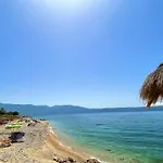 Ramo\'S Spectacular 2-Story Holiday Home With Radhime Views