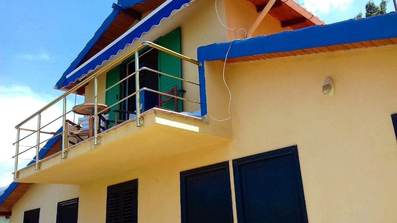 Ramo's Spectacular 2-story Holiday With Radhime Views